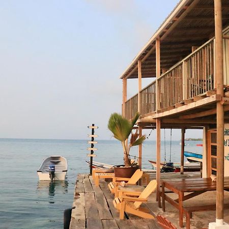Hostel Santa Cruz Del Islote Esterno foto
