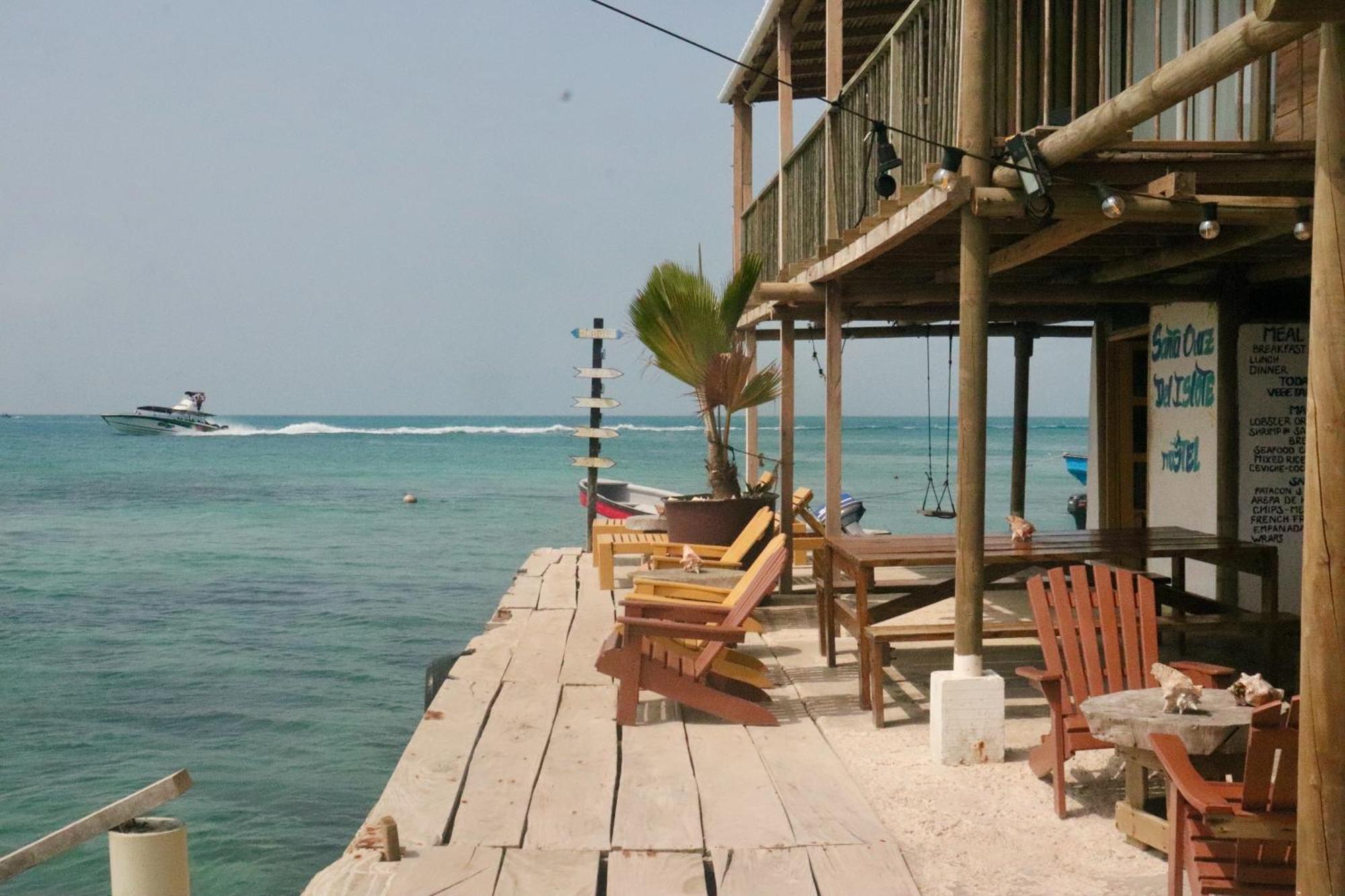 Hostel Santa Cruz Del Islote Esterno foto